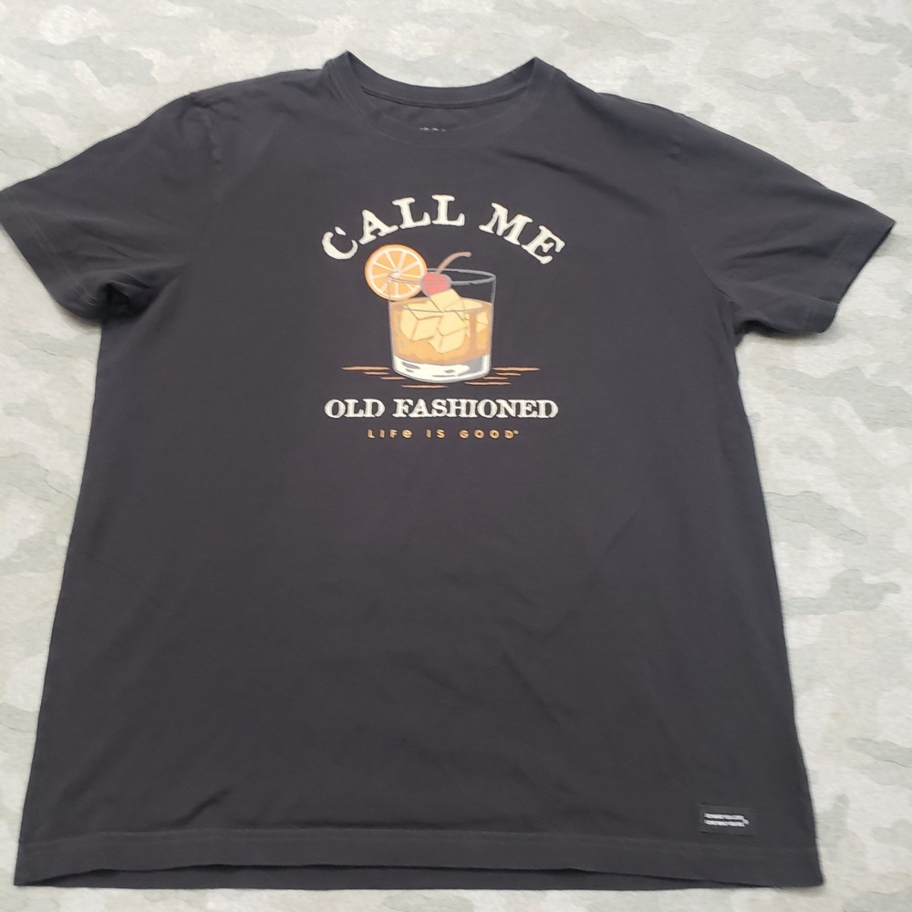 Life Is Good Shirt Mens Large Black Short Sleeve Alcohol Drink Old‎ Fashion